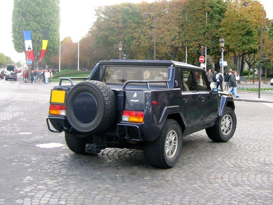  Lamborghini LM002 1986 года  (фото 1 из 35)